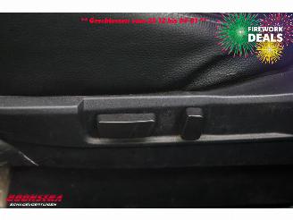 Mitsubishi Outlander 2.0 PHEV Instyle Schuifdak Leder Navi Clima Cruise Camera SHZ AHK picture 24