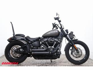 Harley-Davidson  FXBB Street Bob Vance Hines picture 7