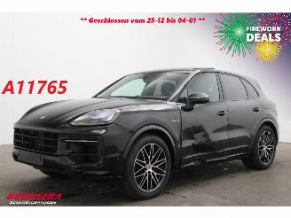 krockskadad bil auto Porsche Cayenne 3.0 E-Hybrid Pano Bose ACC Memory 360° Sport Chrono 3.038 km! 2025/6