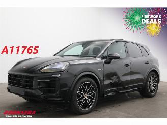 Damaged car Porsche Cayenne 3.0 E-Hybrid Pano Bose ACC Memory 360° Sport Chrono 3.038 km! 2025/6