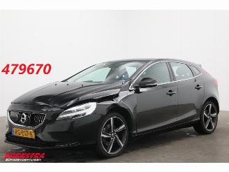 krockskadad bil auto Volvo V-40 2.0 T3 Nordic+ Pano LED Memory Leder Camera SHZ 2017/11