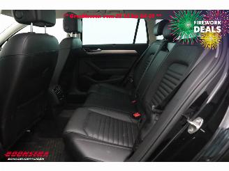 Volkswagen Passat Variant 1.4 TSI DSG Highline Pano ACC Virtual Leder ErgoComf. SHZ Camera AHK picture 13