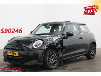 krockskadad bil auto Mini Mini Cooper E 33 kWh Schuifdak LED Leder Cruise Camera SHZ 2022/6