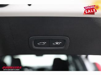 Volvo XC40 2.0 B3 Core Navi Clima Carplay Sportzetels picture 25