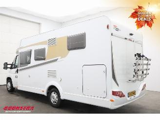 Carado  T 448 Capron 2.3 130 PK Automaat Fransbed Schotel Hefbed Zonnepaneel Airco Cruise picture 4