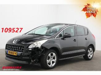 Coche accidentado Peugeot 3008 1.6 VTi Première Pano Hud Clima Cruise AHK 2010/8