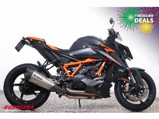 KTM  1390 SuperDuke R Akrapovic LED Cruise picture 7