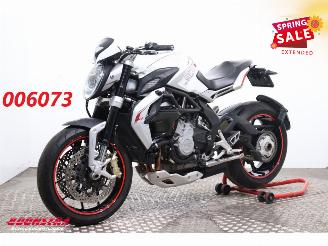 begagnad bil motor MV Agusta Brutale Dragster 800 ABS Lap Timer Quickshift 19.101 km 2015/3