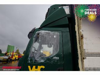 DAF LF 210 FA LBW Carrier Transicold 2xCompartments 313.910 km! picture 10