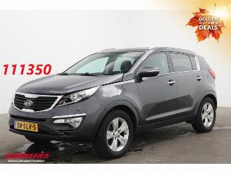krockskadad bil auto Kia Sportage 1.6 GDI X-ecutive + Clima Cruise Camera Bluetooth 2011/11