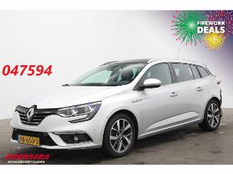 Auto incidentate Renault Mégane Estate 1.2 TCe Bose 2017/1