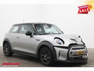 Mini Cooper SE Camden Edition 33 kWh LED Navi Clima Cruise SHZ PDC picture 2