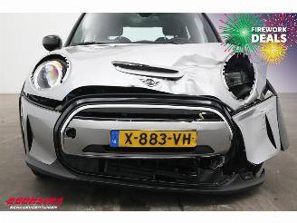 Mini Cooper SE Camden Edition 33 kWh LED Navi Clima Cruise SHZ PDC picture 7