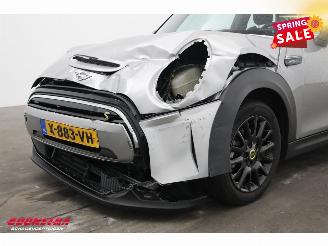 Mini Cooper SE Camden Edition 33 kWh LED Navi Clima Cruise SHZ PDC picture 12