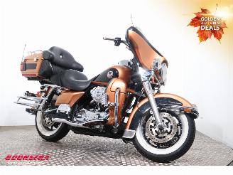 Harley-Davidson  FLHTCU Electra Glide Ultra Classic ABS Radio Cruise 16.105 Mijl! picture 2