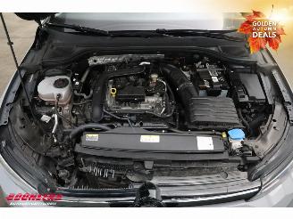 Volkswagen Golf 1.0 TSI Life LED ACC Memory Virtual H/K picture 8