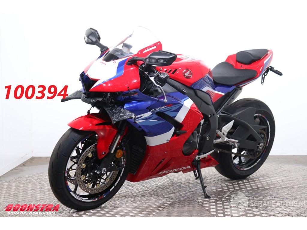 Honda CBR 1000 RR-R Fireblade Akrapovic ABS LED