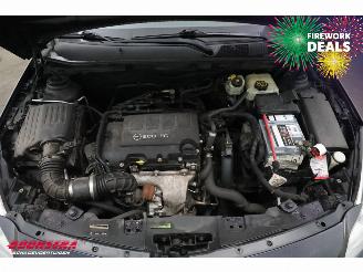 Opel Insignia Sports Tourer 1.4 Turbo EcoFLEX Cosmo Navi Clima Cruise PDC AHK picture 10