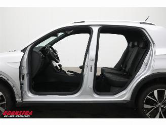 Volkswagen T-Cross 1.0 TSI R-Line DSG Teilediebstahl ACC Virtual Clima Camera SHZ 20.232 km! picture 11