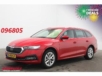 skadebil auto Skoda Octavia Combi 1.0 e-TSI DSG Style Pano LED ACC Navi Camera SHZ AHK 2022/10