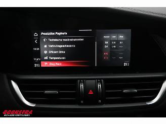 Alfa Romeo Giulia 2.9 V6 Quadrifoglio 520 PK Facelift! Carbon ACC LED Camera H/K 11.487 km! picture 27