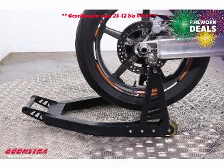 KTM  990 SuperDuke picture 15