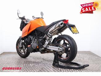 KTM  990 SuperDuke +Paddock stand +extra uitlaat +extra spiegelset picture 4
