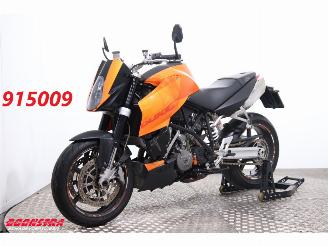 KTM  990 SuperDuke +Paddock stand +extra uitlaat +extra spiegelset picture 1