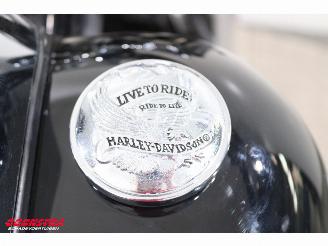 Harley-Davidson  FLHRCI Road King 14.866 Mijl! picture 12