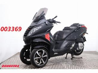 skadebil motor Peugeot Metropolis ABS 16.634 km! 2019/1