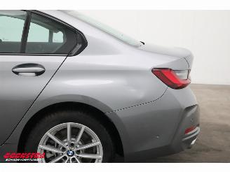 BMW 3-serie 330e Schuifdak 360° LED Cruise SHZ 4.216 km! picture 12