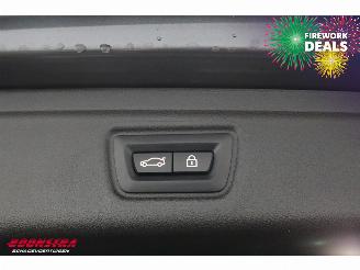 BMW 3-serie Touring 330e M-Sport Pano LED ACC H/K HUD Memory Camera 55.315 km! picture 29