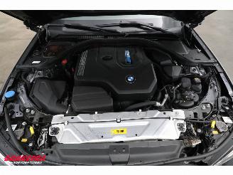 BMW 3-serie Touring 330e M-Sport Pano LED ACC H/K HUD Memory Camera 55.315 km! picture 8