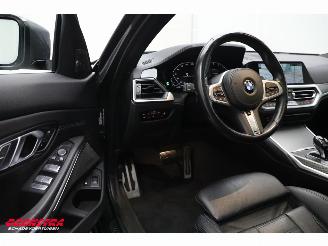 BMW 3-serie Touring 330e M-Sport Pano LED ACC H/K HUD Memory Camera 55.315 km! picture 17
