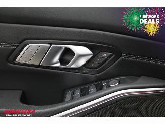 BMW 3-serie Touring 330e M-Sport Pano LED ACC H/K HUD Memory Camera 55.315 km! picture 23