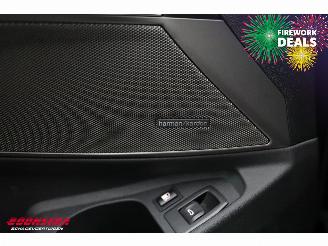 BMW 3-serie Touring 330e M-Sport Pano LED ACC H/K HUD Memory Camera 55.315 km! picture 22