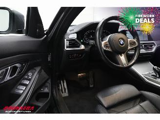 BMW 3-serie Touring 330e M-Sport Pano LED ACC H/K HUD Memory Camera 55.315 km! picture 17