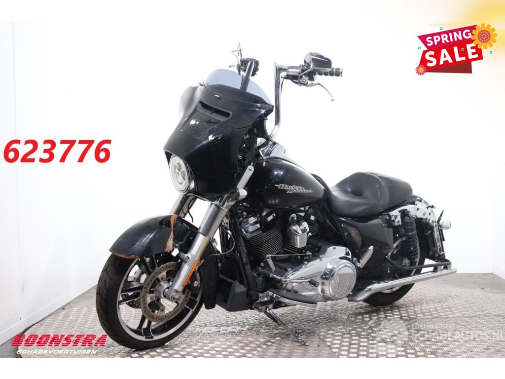 Harley-Davidson FLHX Street Glide LED Cruise