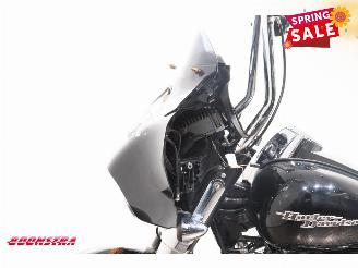 Harley-Davidson  FLHX Street Glide LED Cruise picture 10