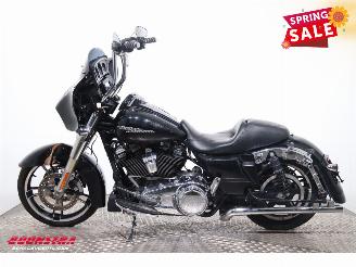 Harley-Davidson  FLHX Street Glide LED Cruise picture 5