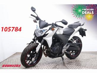 Vaurioauto  motor cycles Honda CB 500 F C-ABS Leo Vince 2015/6