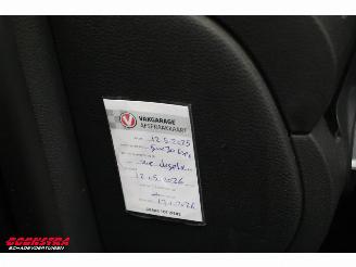 Volkswagen Golf 1.2 TSI Comfort BlueMotion Navi Clima Cruise PDC picture 22