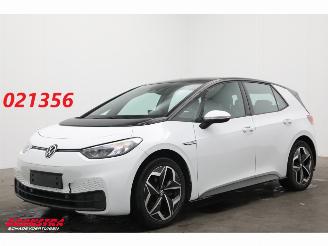 Schadeauto Volkswagen ID.3 Pro S 77 kWh LED ACC LRHZ Navi SHZ PDC 2022/12