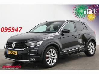 damaged passenger cars Volkswagen T-Roc 1.5 TSI DSG Sport LED ACC Navi Clima Camera SHZ PDC AHK 2020/3