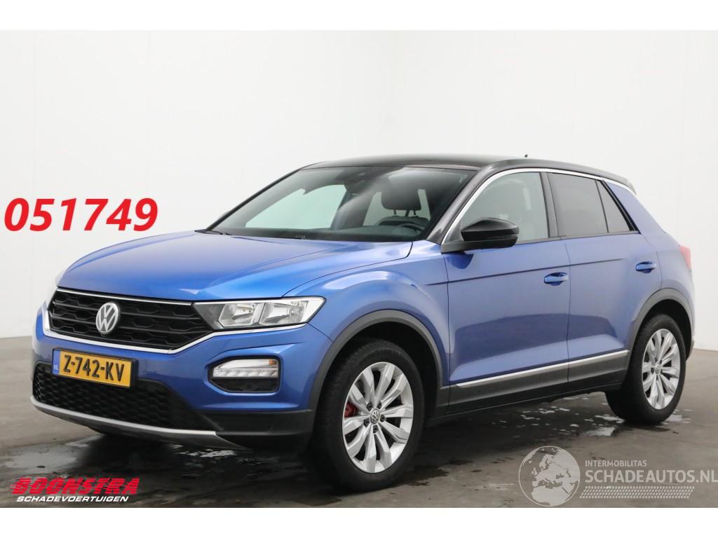 Volkswagen T-Roc 1.5 TSI Sport LED ACC Navi Clima SHZ LRHZ