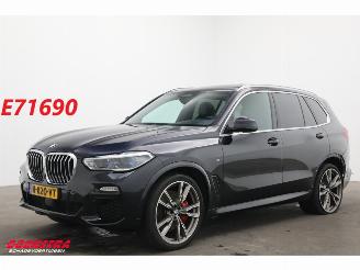 Unfallwagen BMW X5 xDrive40d M-Sport Pano LED ACC HUD Memory LRHZ AHK 2021/1