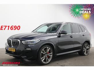 skadebil auto BMW X5 xDrive40d M-Sport Pano LED ACC HUD Memory LRHZ AHK 2021/1