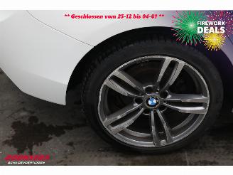 BMW 1-serie 116i 5-DRS Navi Bluetooth Airco PDC SHZ picture 12
