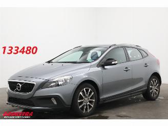 Volvo V-40 Cross Country 2.0 D2 Aut. Kinetic Navi Airco Cruise picture 1