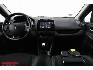 Renault Clio Grandtour Estate 0.9 TCe Intens LED Navi Clima Cruise PDC AHK 109.478 km! picture 14